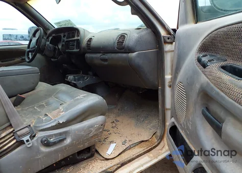 2001 Dodge Ram 2500 St из США, поврежденный, VIN 1B7KF236X1J617341